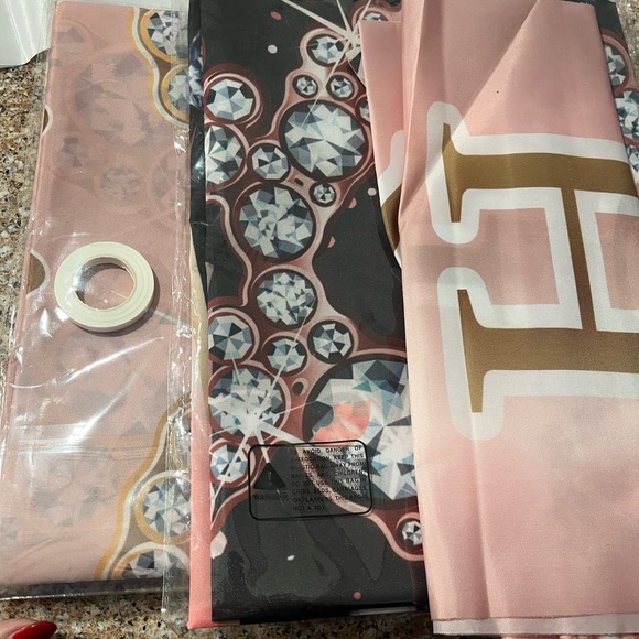 80th Birthday Party Decoration Set - Pink and Gold - Picture 2 of 2